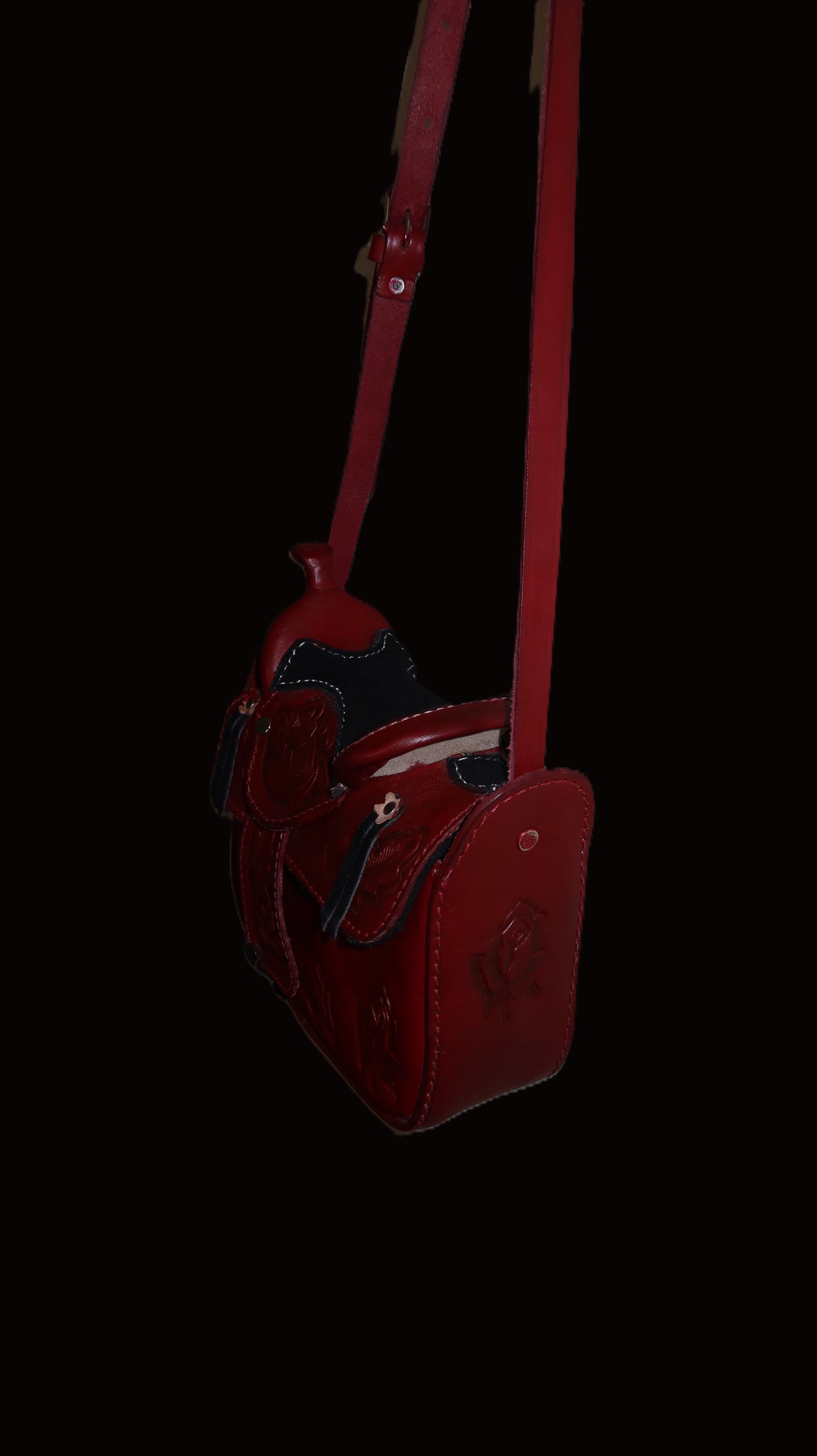 Rose Saddle Bag Purse